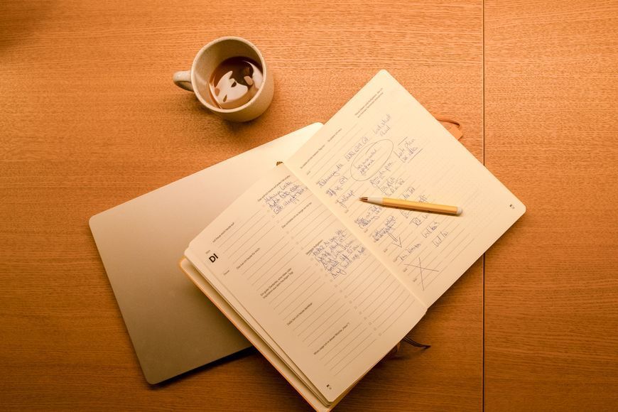 Блокнот Leuchtturm1917, New Work Journal, Composition (B5), Indigo (англ)