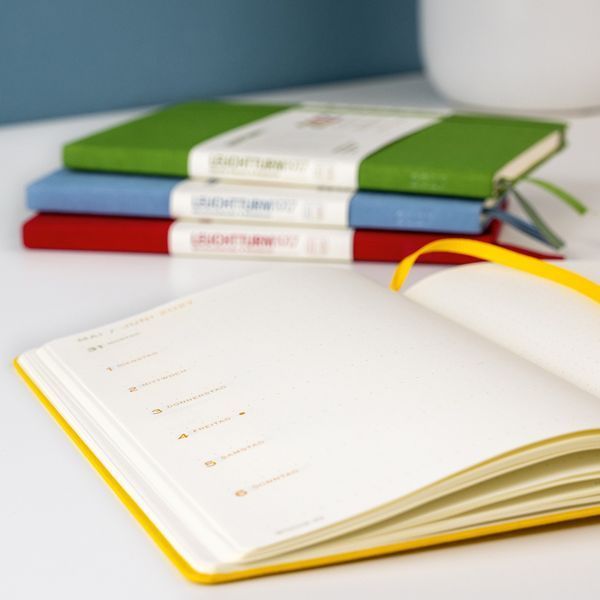 Щотижневик з нотатками Leuchtturm1917 Colourful Seasons, Medium (A5) 2027 Spring-Green (крапка)